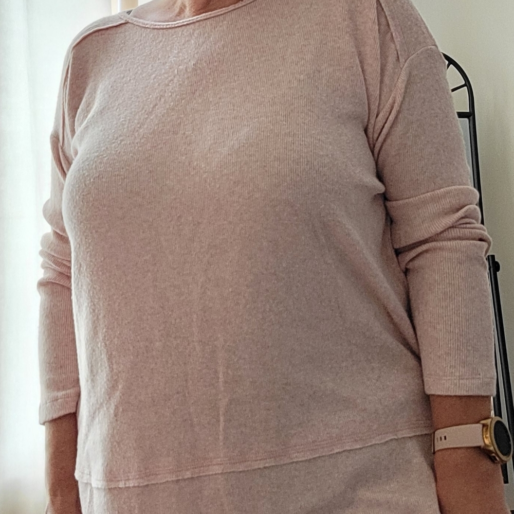 Sweater - Picture 2 of 2